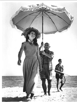 Pablo Picasso and Françoise Gilot, in the background is Picasso's nephew, Javier Vilato, 1948,France